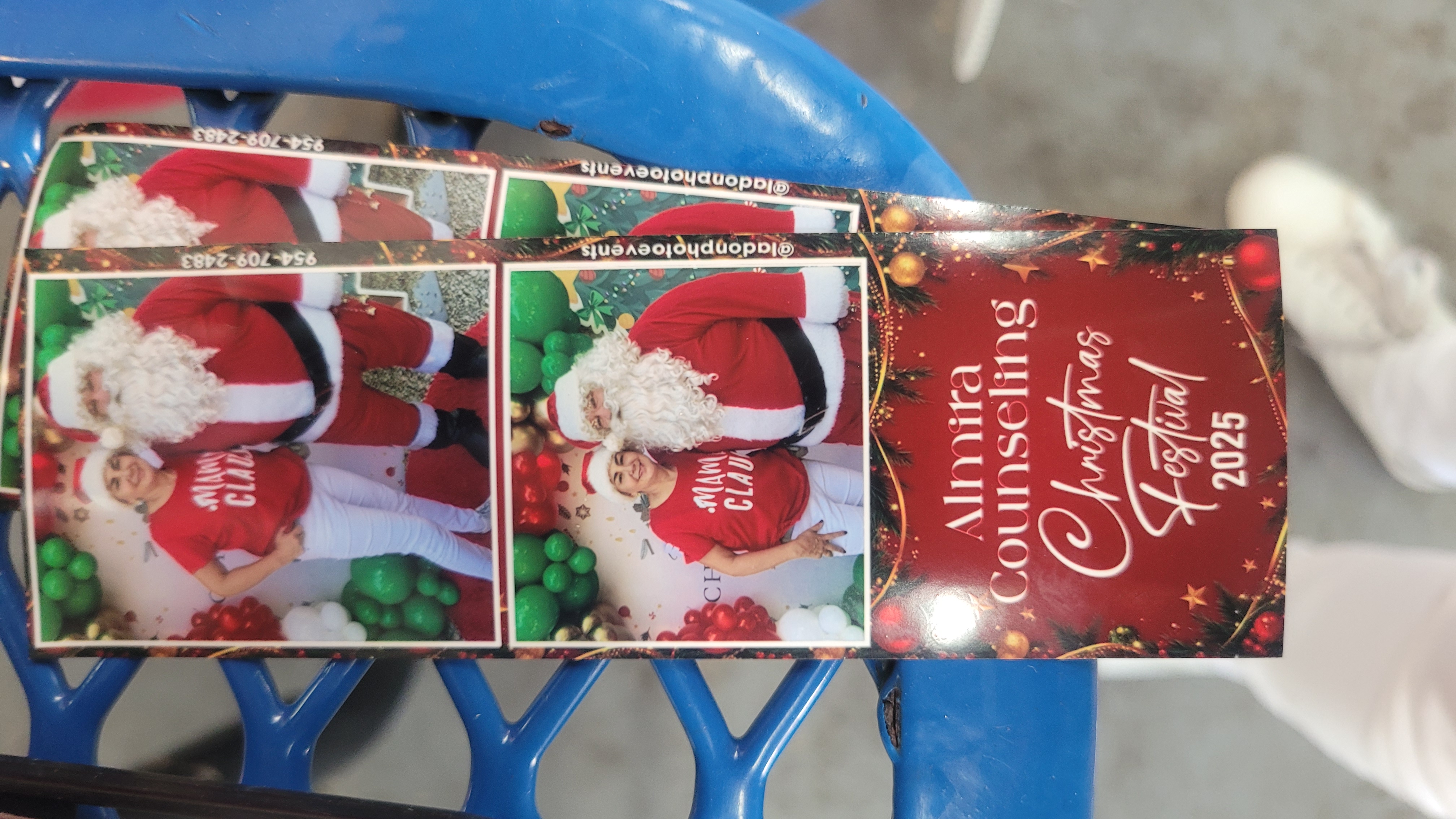 Printed Christmas photo card featuring Papa Noel